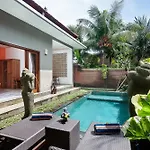 Kak Asing Ubud